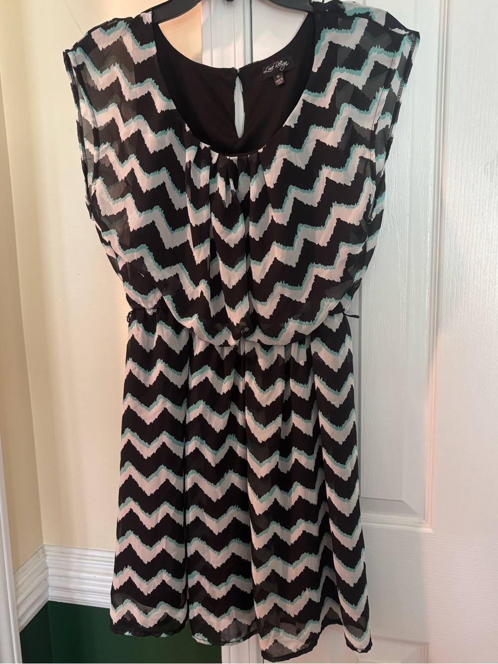 Love Reign Medium Dress Girls Midi Dress Black Scoop Neckline Tween Dress
